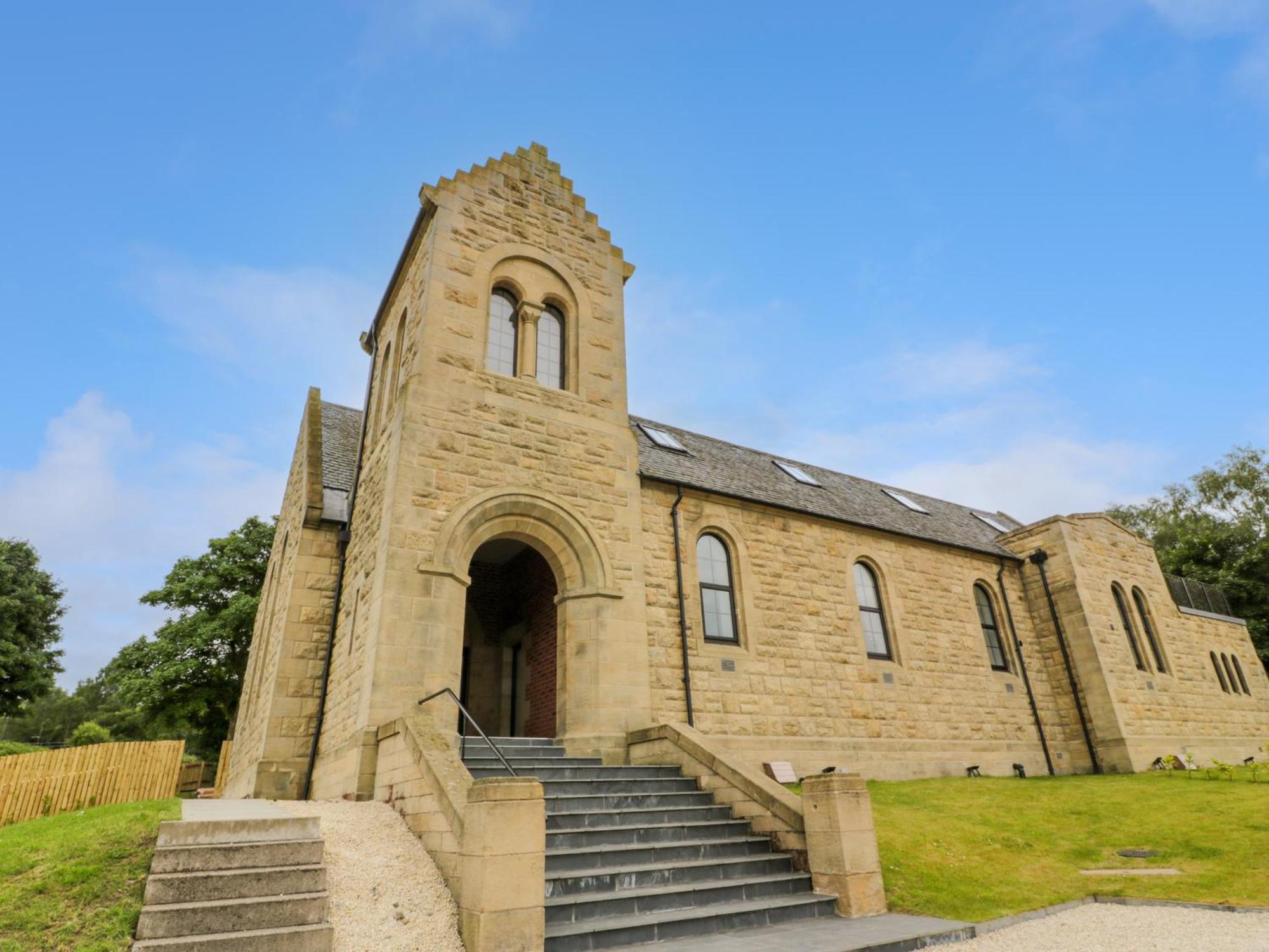 The Bell Tower Villa Bonnybridge Exterior photo